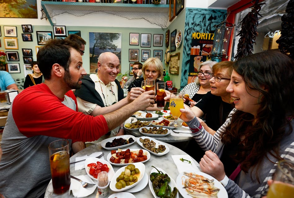 Barcelona Abendliche Tapas Tour Durch Das Gotische Viertel GetYourGuide