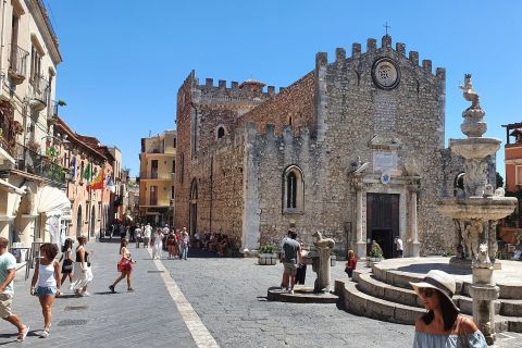 Taormina: Audio Guide Sightseeing Tour on Your Smartphone