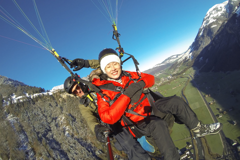 Stans : Expérience de parapente en tandem