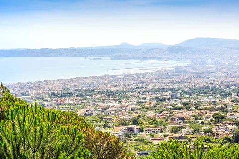 Vesuvio easy tour from Naples