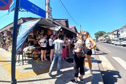 Siem Reap: City Walking Tour