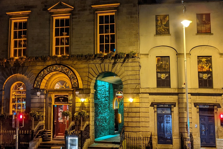 Dublin: Temple Bar - självguidad rundtur med höjdpunkter som måste sesDublin: Temple Bar Självguidad Must-Sees Höjdpunkter Tour