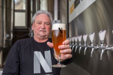 Rotterdam: Beer Brewery Noordt Tastings with Optional Tour