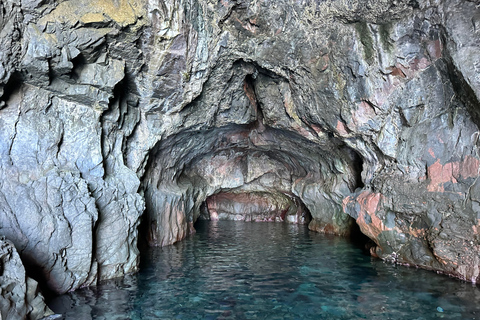 Cargèse: Sjöhålskryssning med simning och snorkling med Girolata Stop