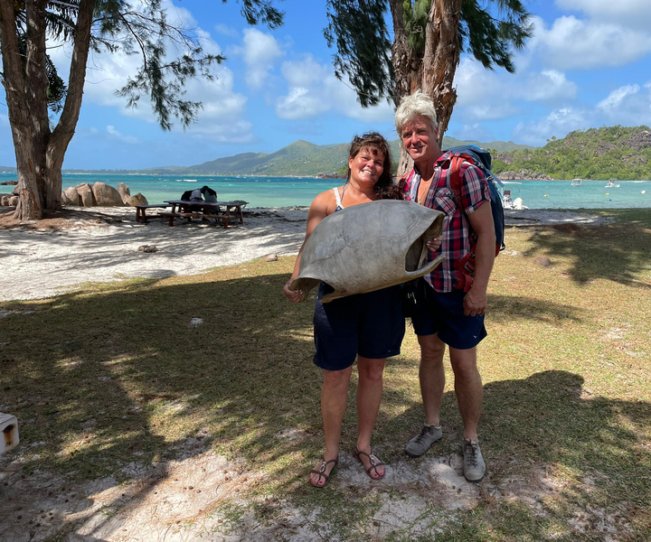 Ab Praslin: Insel-Tour nach Curieuse und St. Pierre