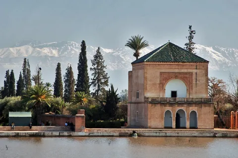From Taghazout or Agadir: Marrakech and Essaouira 2-Day Trip