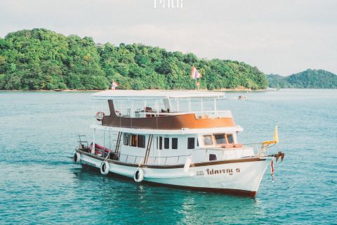 Phuket: James Bond Island & Canoeing Day Tour by Luxury Boat