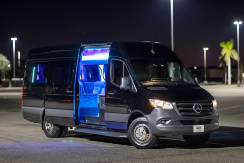 Athens: Minibus Transfer to/from Athens Airport From Athens Airport: City Center Minibus Transfer