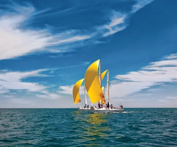 Marseille: Frioul Calanques Sailing Trip