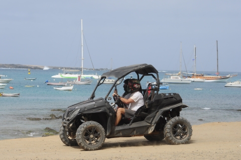 Isla de Boa Vista: Aventura en Buggy 4x4 Naufragio y Sal Rei1 silla de paseo doble (2 personas)