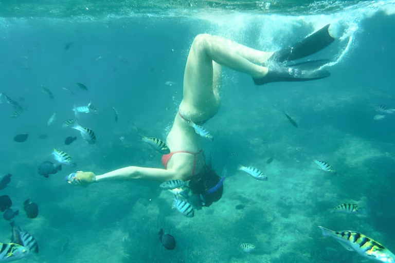 Bali: snorkeling alla Laguna Blu, cascate Kanto Lampo e TibumanaTour privato | Trasferimento privato (una macchina)