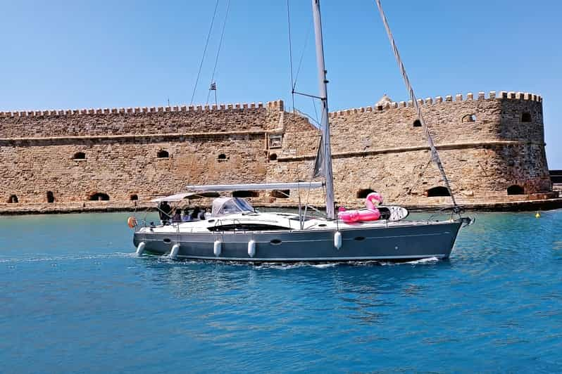 Heraklion Dia Insel Luxus Segelt Rn Mit Blick Auf Den Sonnenuntergang