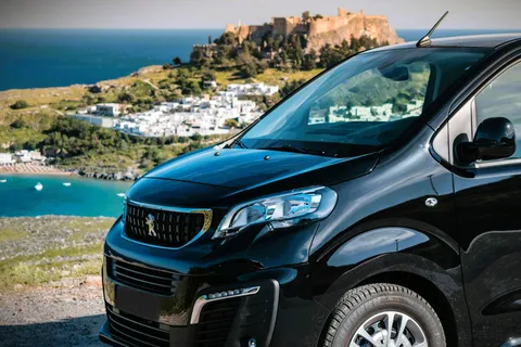 Rhodes: Airport transfer with SUV or MiniVan to/from hotel