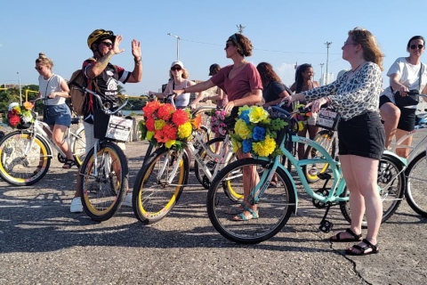 Cartagena: Wycieczki rowerowe po mieścieWspólna trasa graffiti i sztuki grupowa z miejscem spotkania