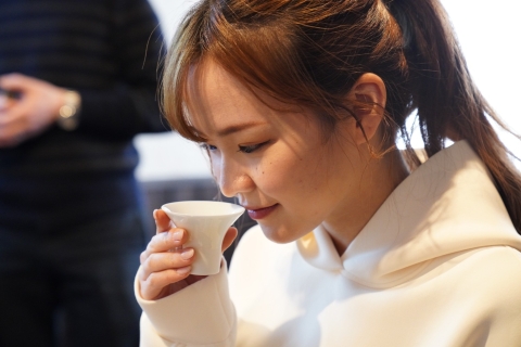 Kyoto: Sake-Verkostungserlebnis für Fortgeschrittene mit 10 Kostproben