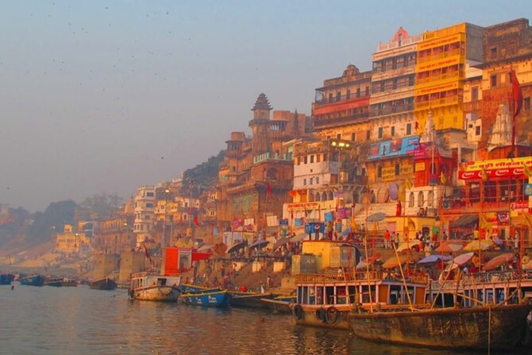 Varanasi : Visite privée de la ville et croisière sur le Gange