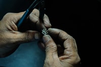 Galle, Traditional Jewelry Making Workshop with Transfers - Housity