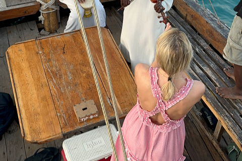 Croisière au coucher du soleil à Stonetown avec musique de jazz en direct