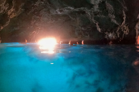 Von Dubrovnik/Cavtat aus: Blaue Höhle, Sunj Strand Schnellboot TourVon der Altstadt von Dubrovnik