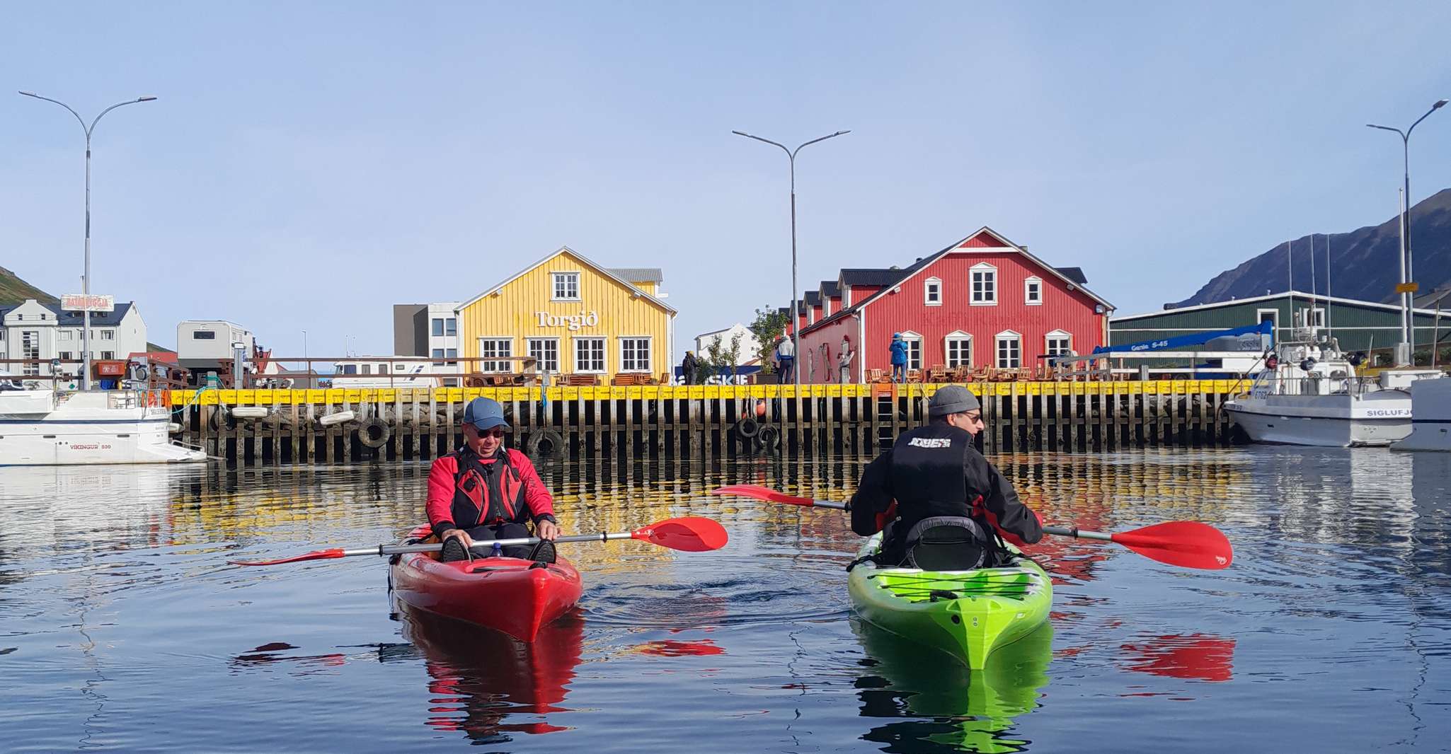 Tour guiada de kayak en Siglufjörður / siglufjordur. - Housity