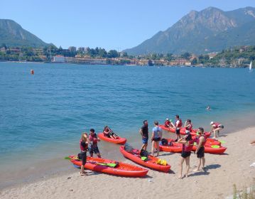 Valmadrera LC, Lake Como Kayak Rental with Aperitif - Housity