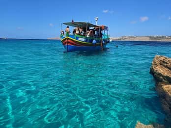 Malta: Blue Lagoon, Crystal Lagoon & Sea Caves Boat Cruise