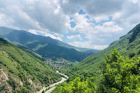 A day trip to Haghpat and Sanahin monasteries