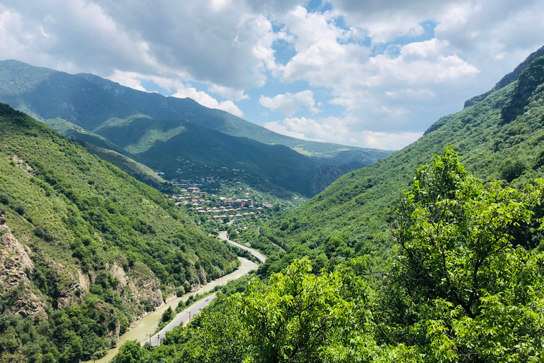 A day trip to Haghpat and Sanahin monasteries