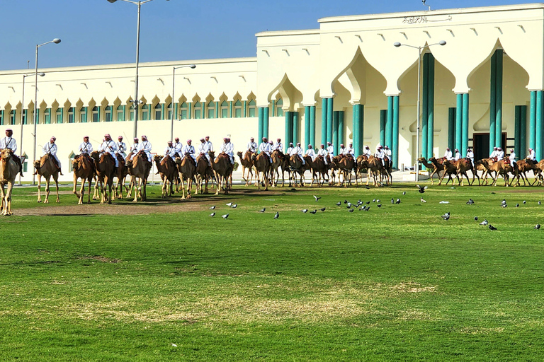 Doha - Stadens höjdpunkter Guidad rundtur i stadens höjdpunkter med transfer tur och returPrivat stadsrundtur