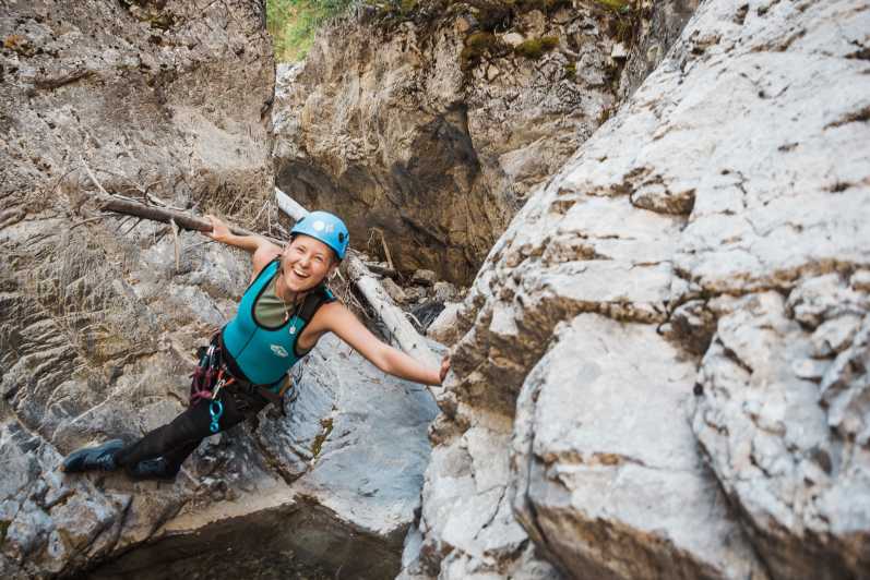 Canmore: Heart Creek Canyoning Adventure Tour