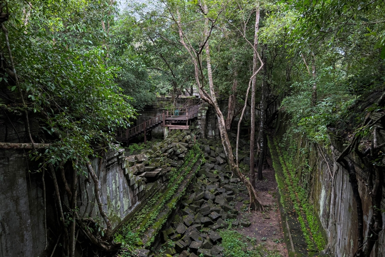 From Koh Ker: Full-Day Private Tour of Cambodian Temples
