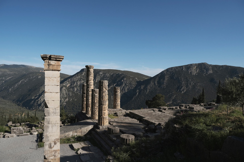 Atenas: Delfos Excursión privada de un día con guía y traslado al hotel