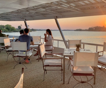 Victoria Falls: Zambezi Sunset Boat Cruise