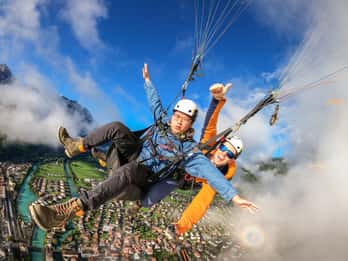 Interlaken: Tandem Paragliding Flight with Pilot