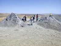 Gobustan Rock Arts, Schlammvulkane und Ateshgah Tour - Hizvo
