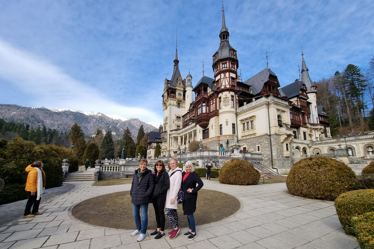 De Bucareste: Excursão privativa de um dia a Bran, Castelo de Peles e BrasovDe Bucareste: Bran, Castelo de Peles e Brasov Private Day Tour