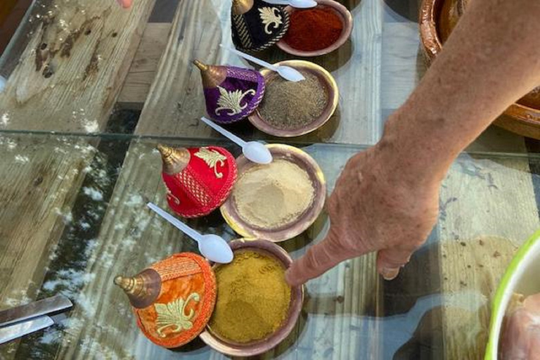 Au départ d'Agadir : Cours de cuisine