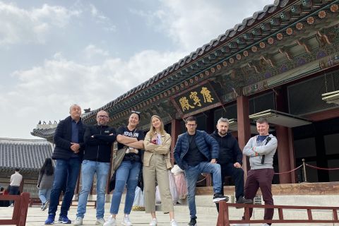 Past and Present in Seoul with Lunch and Pick up included