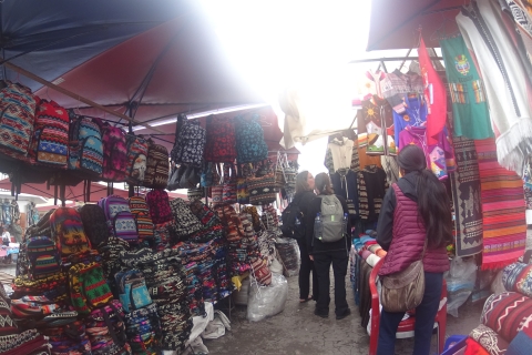Van Quito: Otaval, de Plaza de Ponchos-markt en Cotacachi