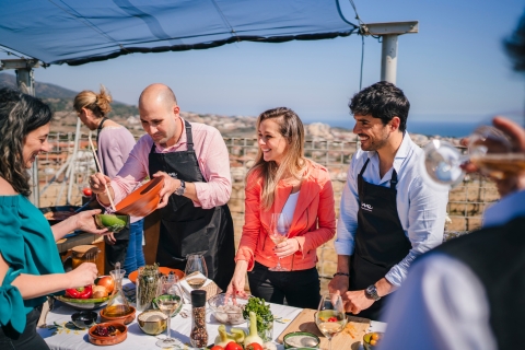 Barcelona: Paella-Kochkurs und Weinkeller-Tour