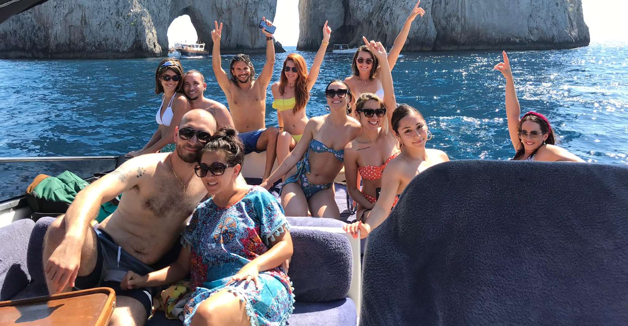 Van Sorrento, Full-Day Boat Tour naar Capri met drankjes - Hizvo