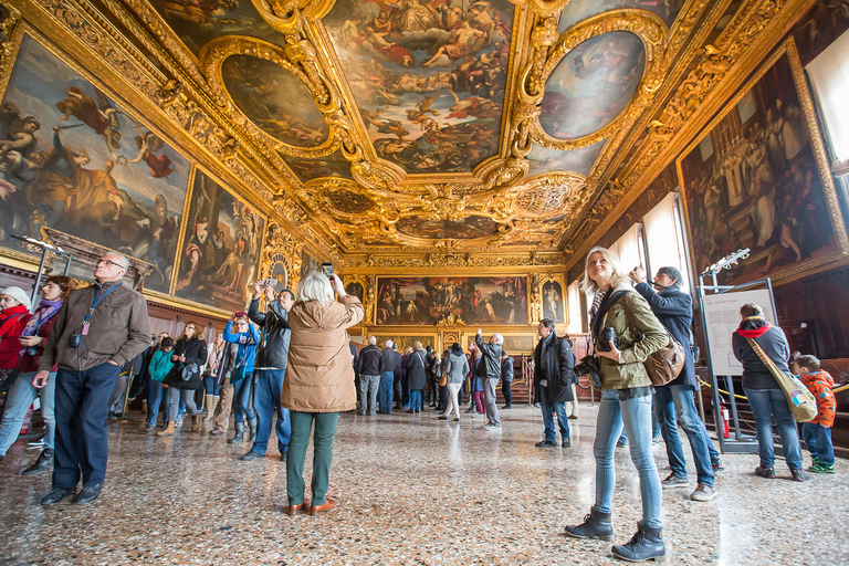 Venezia: City Pass San Marco con ingresso a Palazzo DucaleCity Pass San Marco con trasporti pubblici per 7 giorni