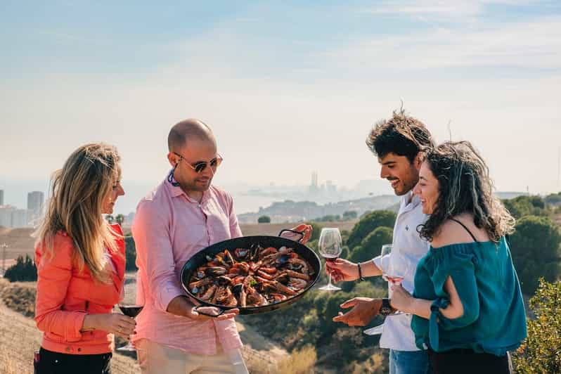Barcelona Weinkellerei, PaellaKochkurs und Segeltagestour GetYourGuide