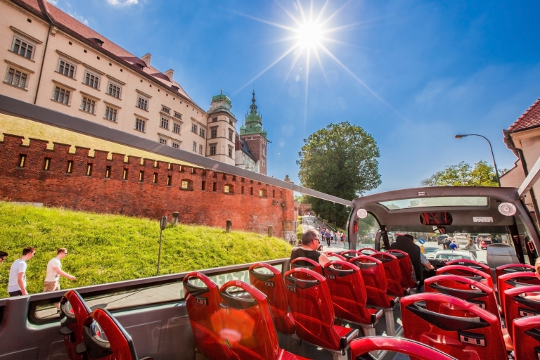 Cracovie : Visite guidée de Cracovie en autobus avec montée et descente rapidesCracovie : WOW Krakow Sightseeing Bus Tour - Billet de 48 heures
