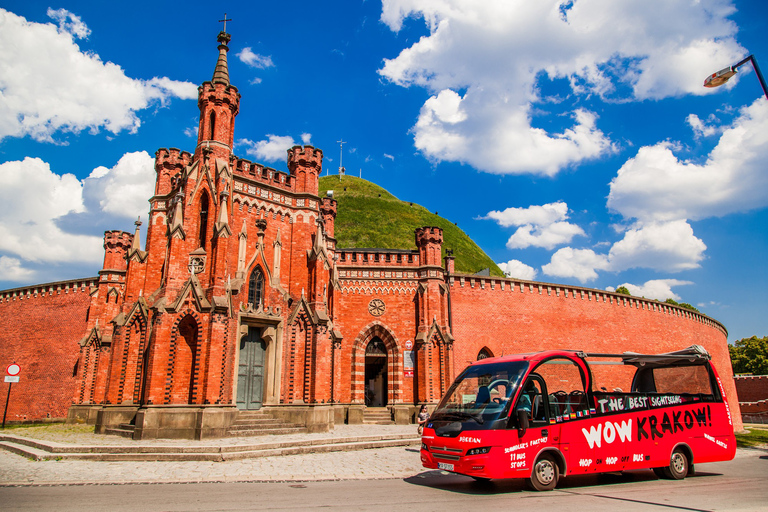 Cracovie : Visite guidée de Cracovie en autobus avec montée et descente rapidesCracovie : WOW Krakow Sightseeing Bus Tour - Billet de 48 heures