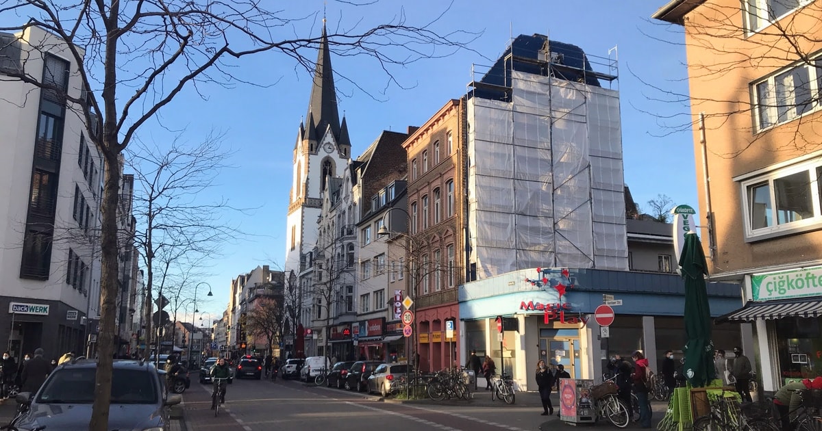 Köln Ehrenfelds industri och kultur självledd promenad GetYourGuide