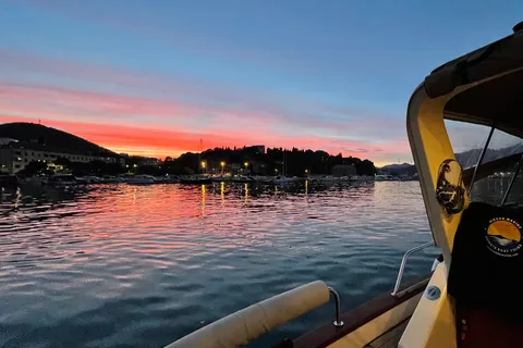Lyxig privat solnedgångskryssning runt Dubrovnik