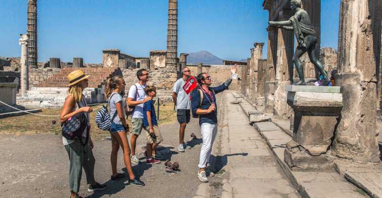 Naples or Sorrento: Full-Day Pompeii and Mount Vesuvius Tour