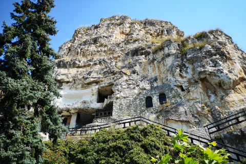 Von Bukarest aus: Private geführte Tour nach Veliko Tarnovo