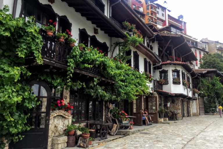 From Bucharest: Private Guided Tour to Veliko Tarnovo